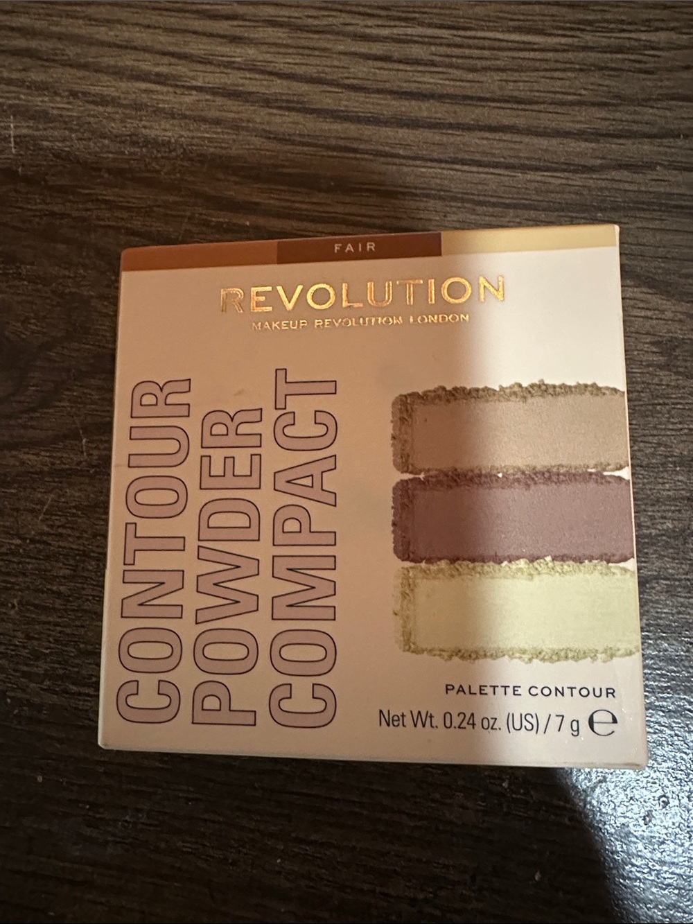 Revolution Contour Powder Compact - Fair | Beige, Brown, Champagne